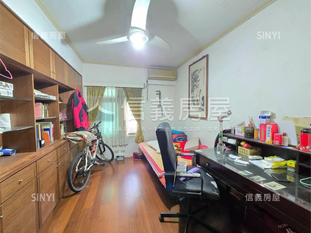 中正路華廈三房房屋室內格局與周邊環境