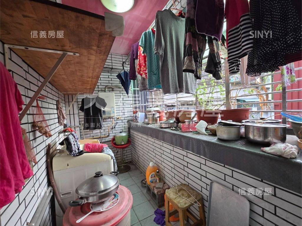 中正路華廈三房房屋室內格局與周邊環境