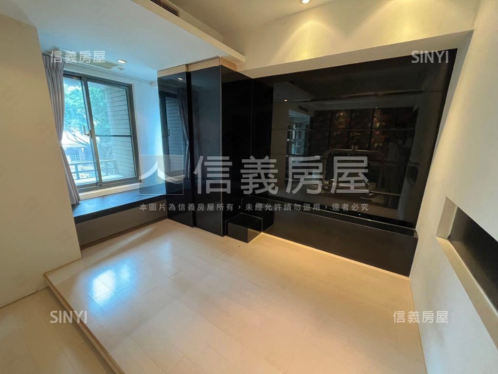 市政凱悅機能佳置產極品房屋室內格局與周邊環境