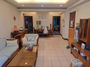 秀朗國宅３房車位