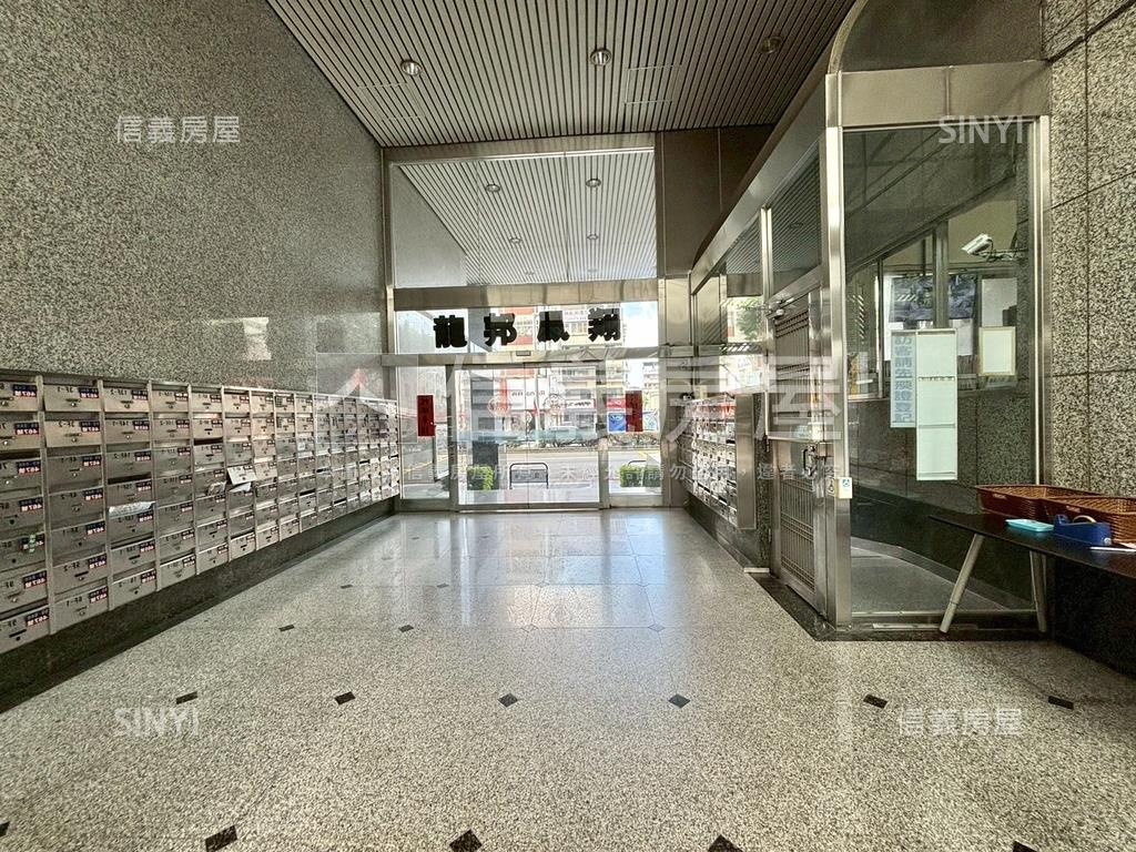 龍邦鳳翔三房房屋室內格局與周邊環境