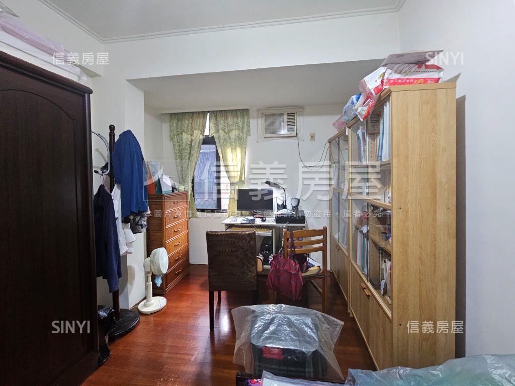 亞東捷運旁兩層置產房屋室內格局與周邊環境