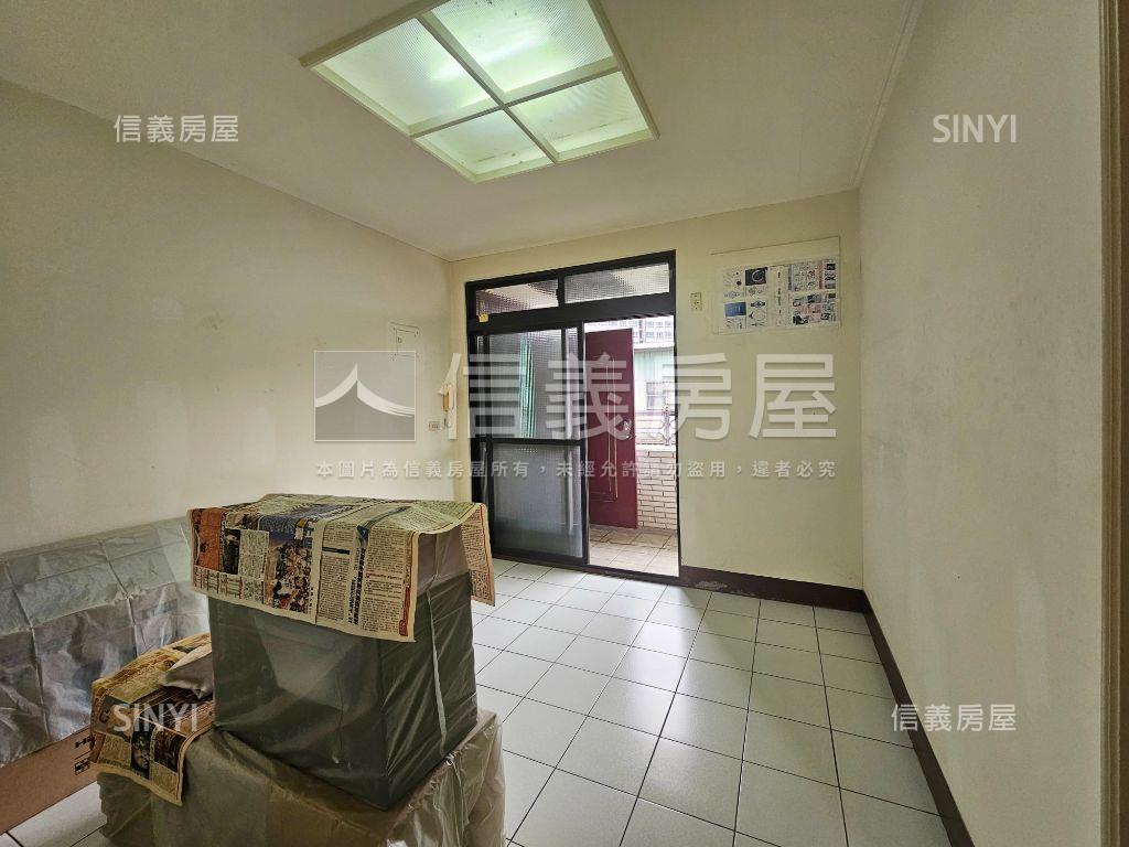 亞東捷運旁兩層置產房屋室內格局與周邊環境