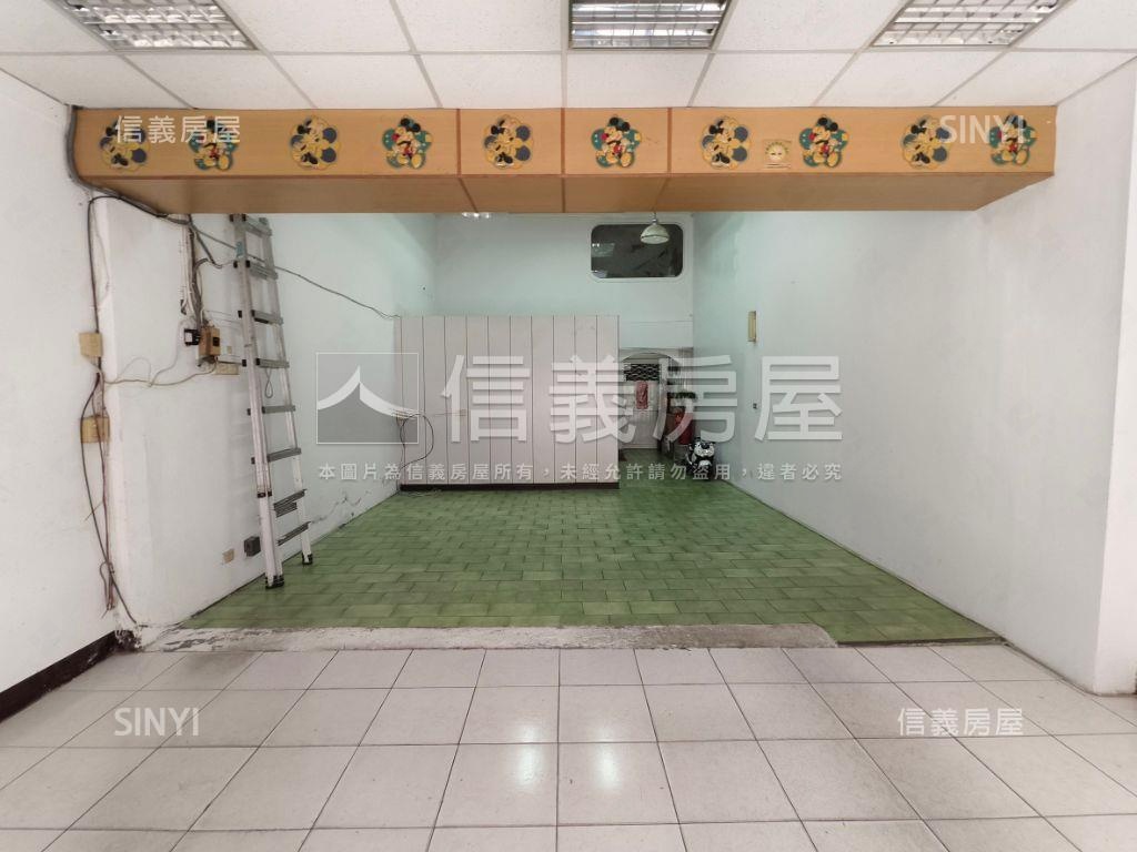青島路大地坪透店讚房屋室內格局與周邊環境