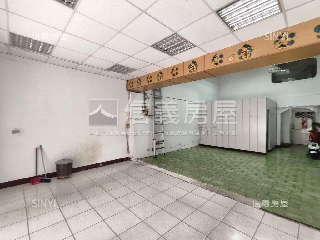 青島路大地坪透店讚房屋室內格局與周邊環境