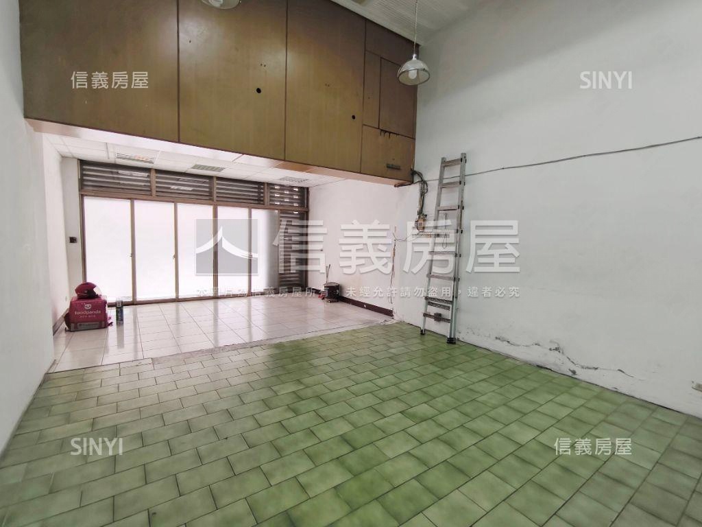 青島路大地坪透店讚房屋室內格局與周邊環境