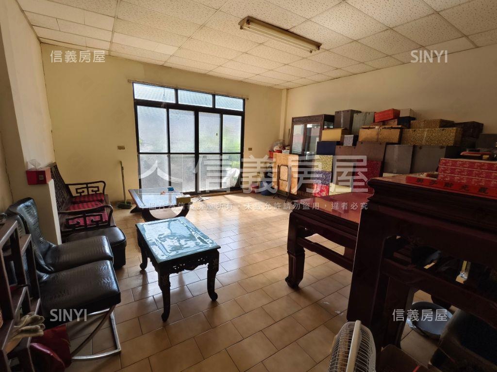 青島路大地坪透店讚房屋室內格局與周邊環境