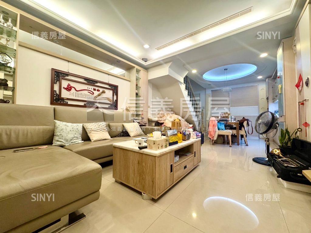 水湳車庫美美透天房屋室內格局與周邊環境