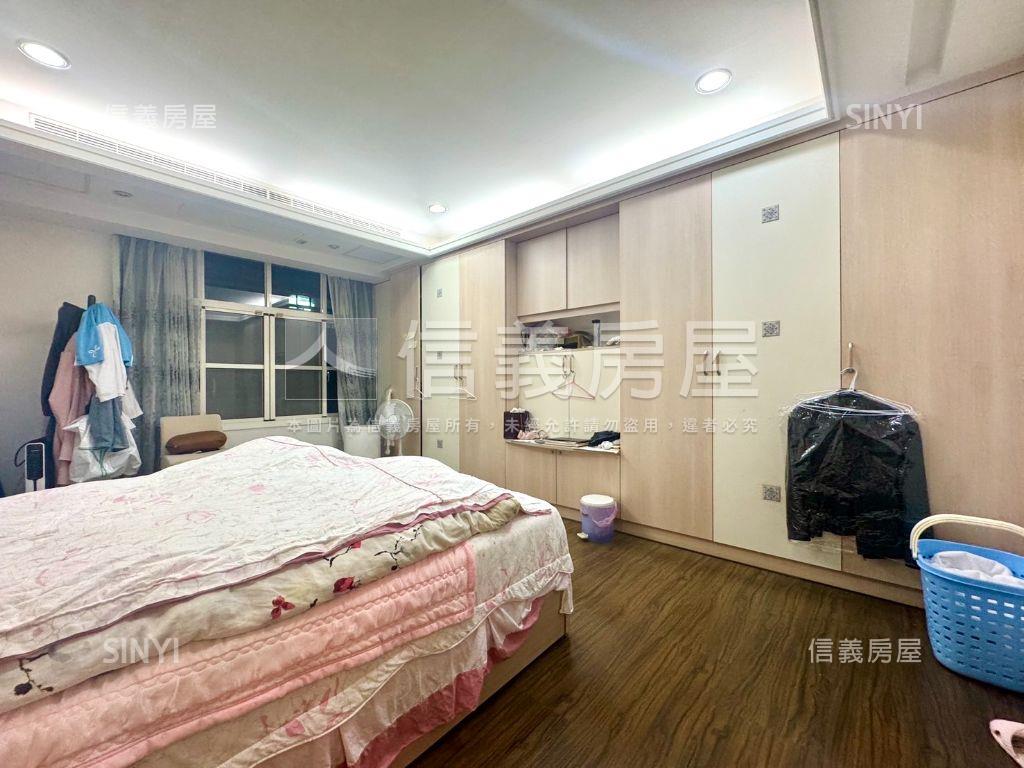 水湳車庫美美透天房屋室內格局與周邊環境