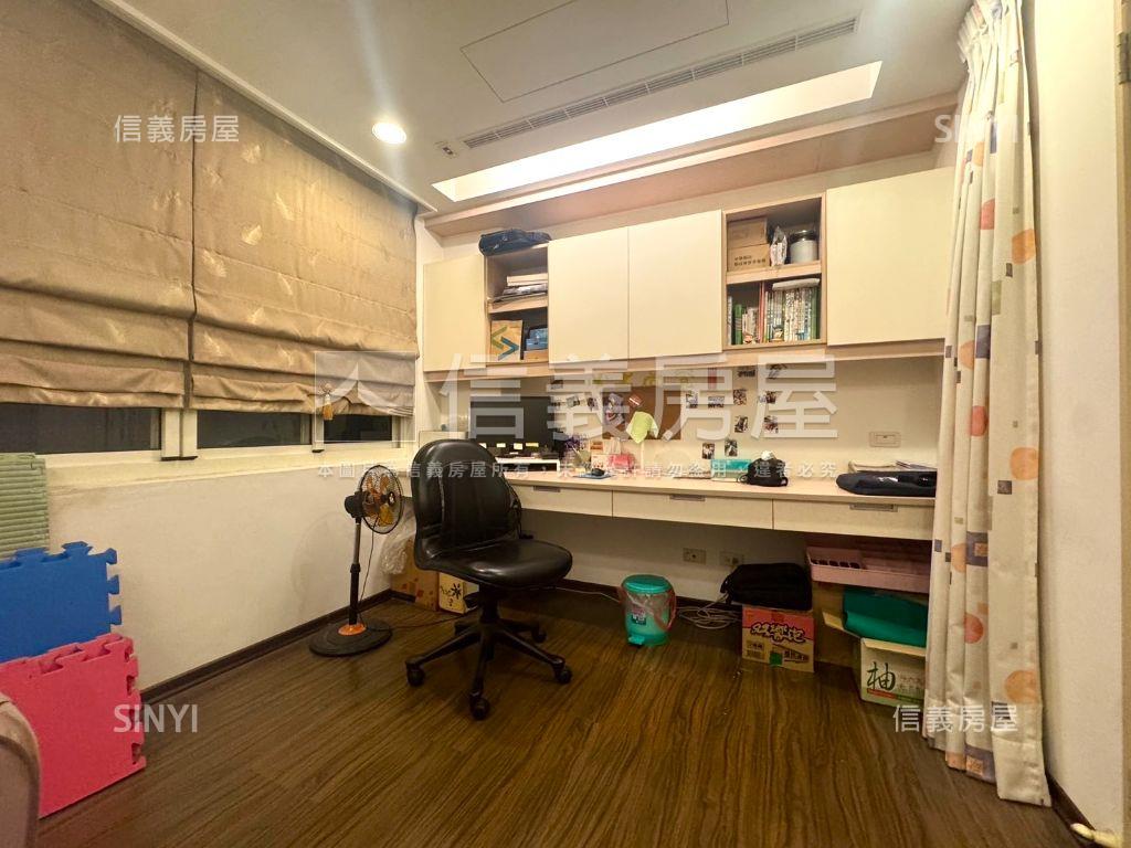 水湳車庫美美透天房屋室內格局與周邊環境