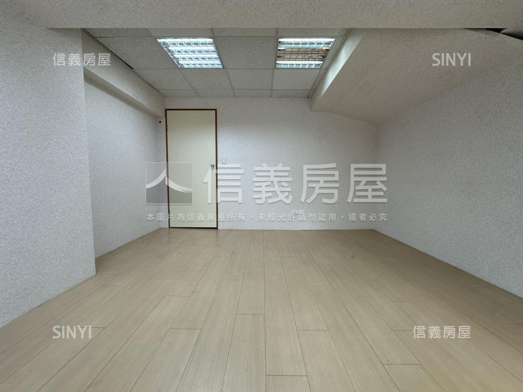 龍江路龍頭金店面房屋室內格局與周邊環境