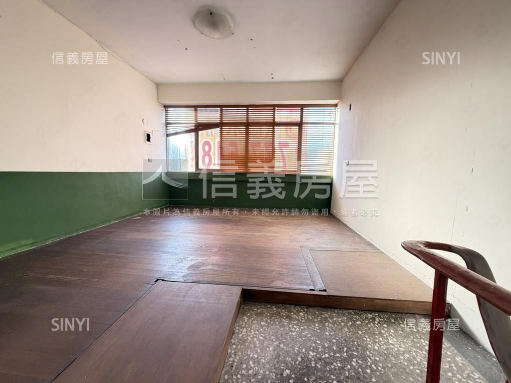 輕軌沿線低總價透天厝房屋室內格局與周邊環境