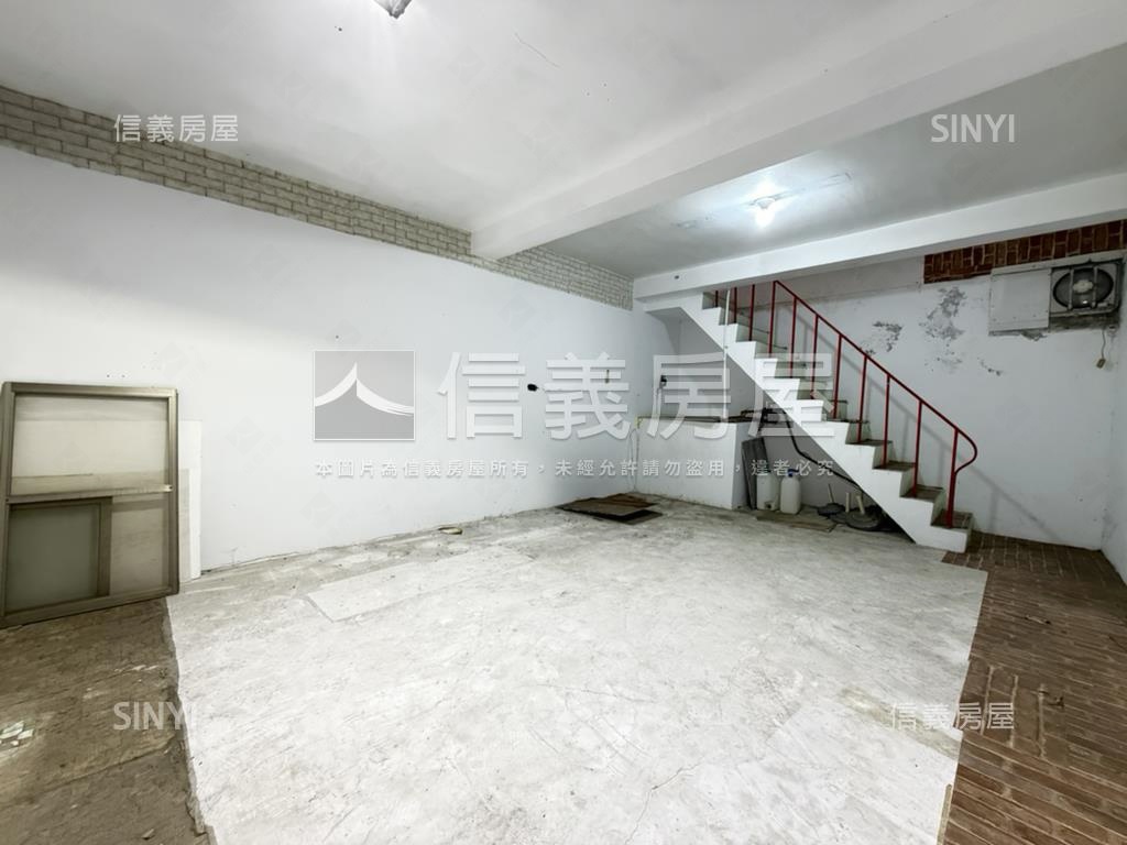 輕軌沿線低總價透天厝房屋室內格局與周邊環境