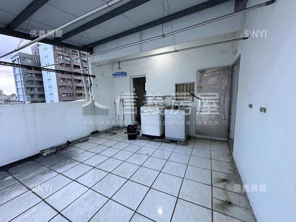 三角窗收租置產金雞母房屋室內格局與周邊環境