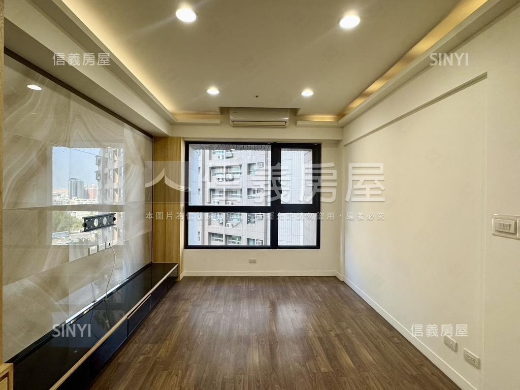 近成大｜木質雅緻三房平車房屋室內格局與周邊環境