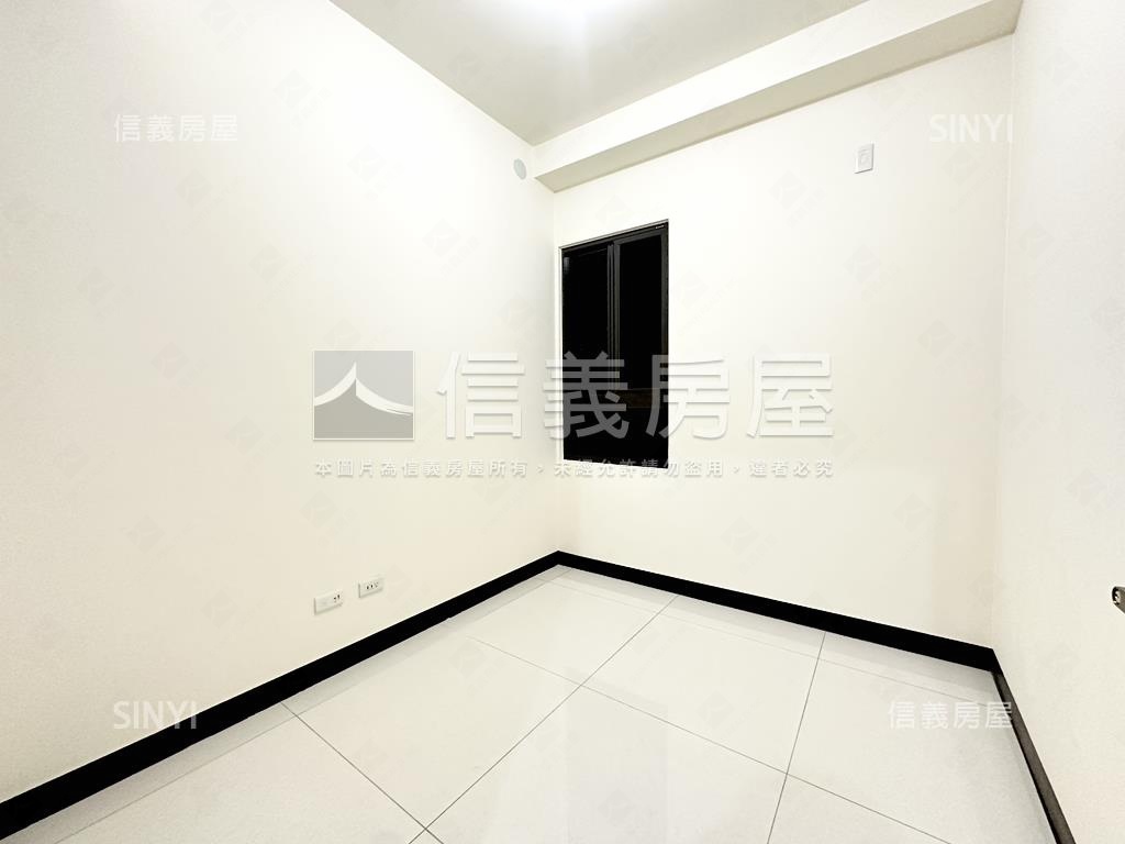 近美術館全新兩房平車位房屋室內格局與周邊環境