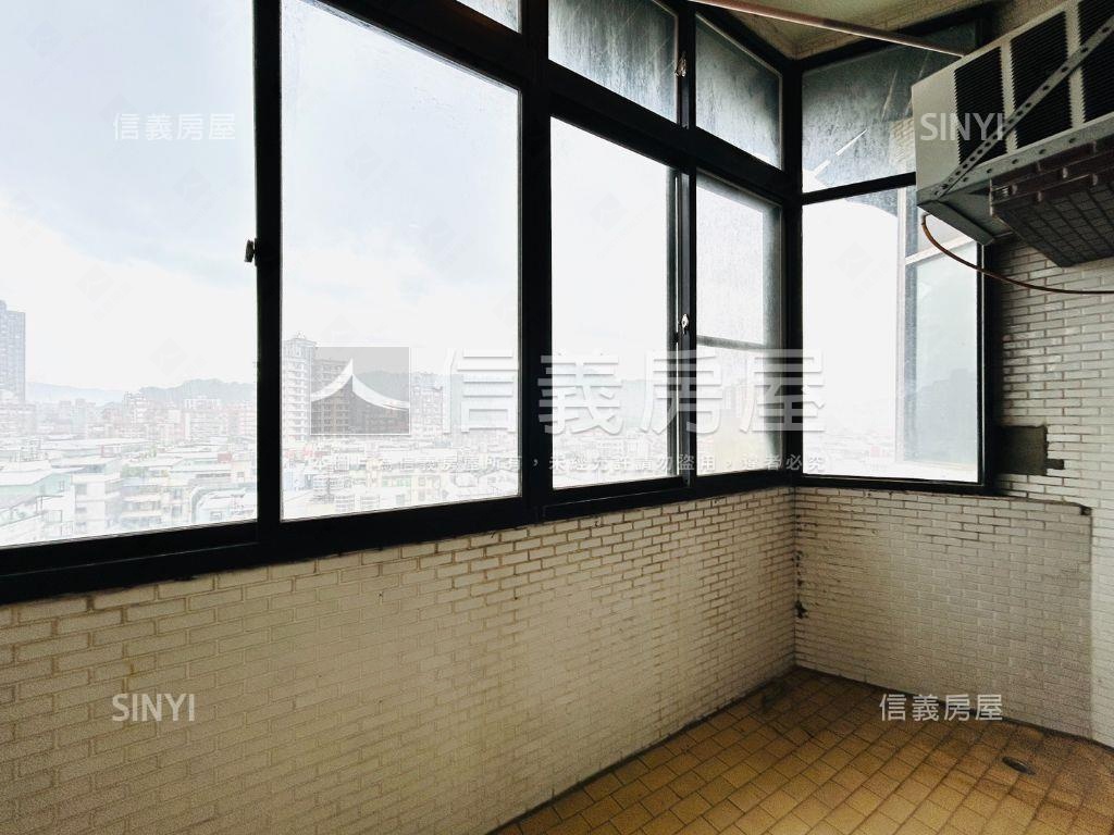 內湖捷運．高樓美景三房房屋室內格局與周邊環境