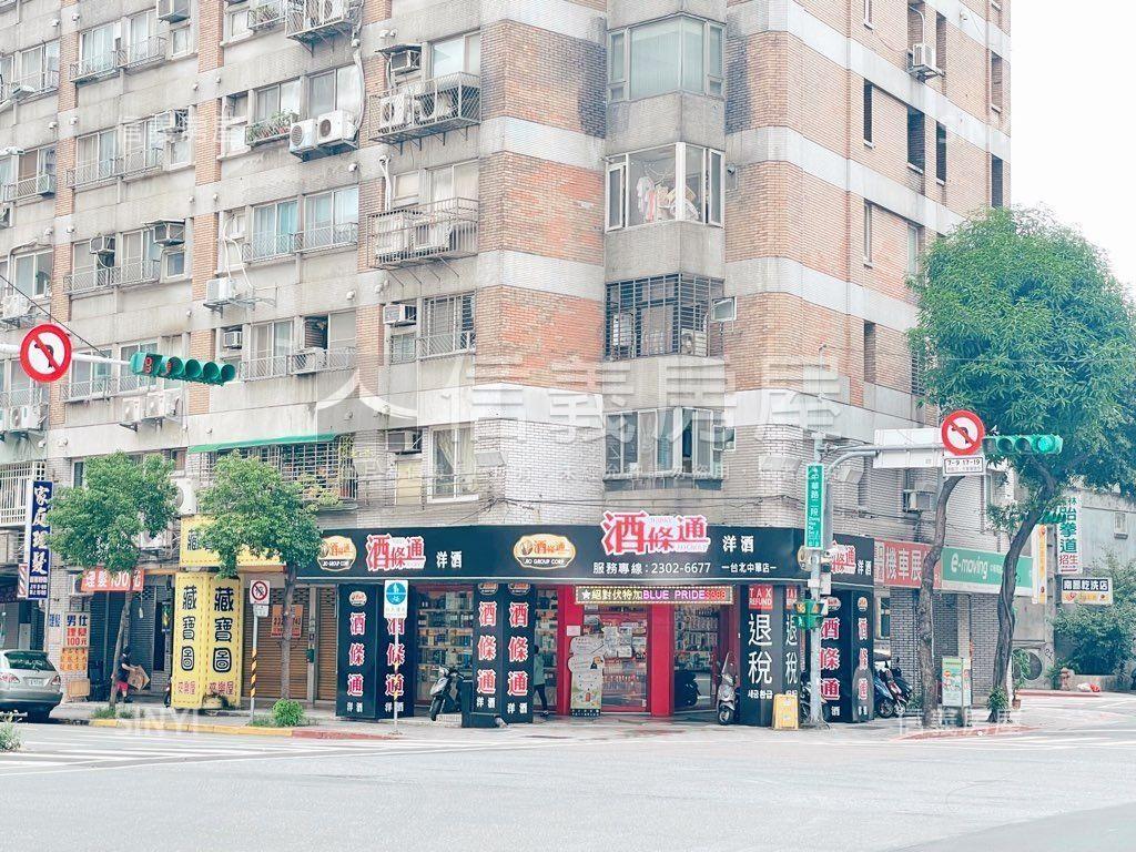正馬路大角窗店霸房屋室內格局與周邊環境