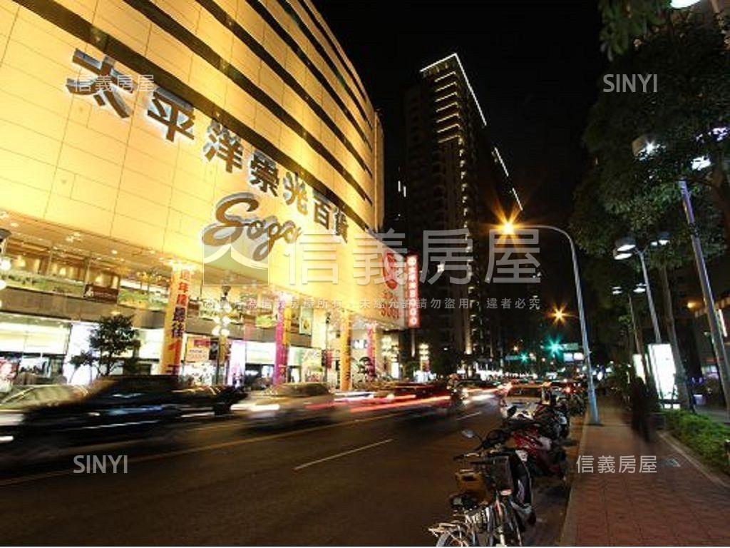 近Ａ２２站收租店面房屋室內格局與周邊環境