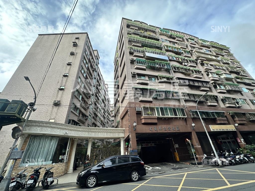 專任蘆洲民族金店面房屋室內格局與周邊環境