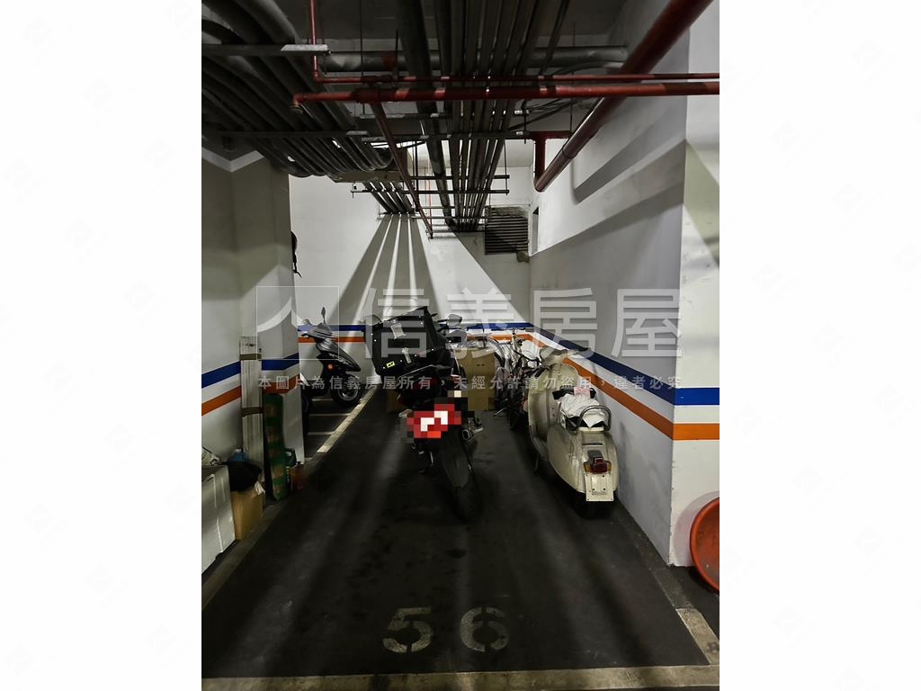 專任蘆洲民族金店面房屋室內格局與周邊環境