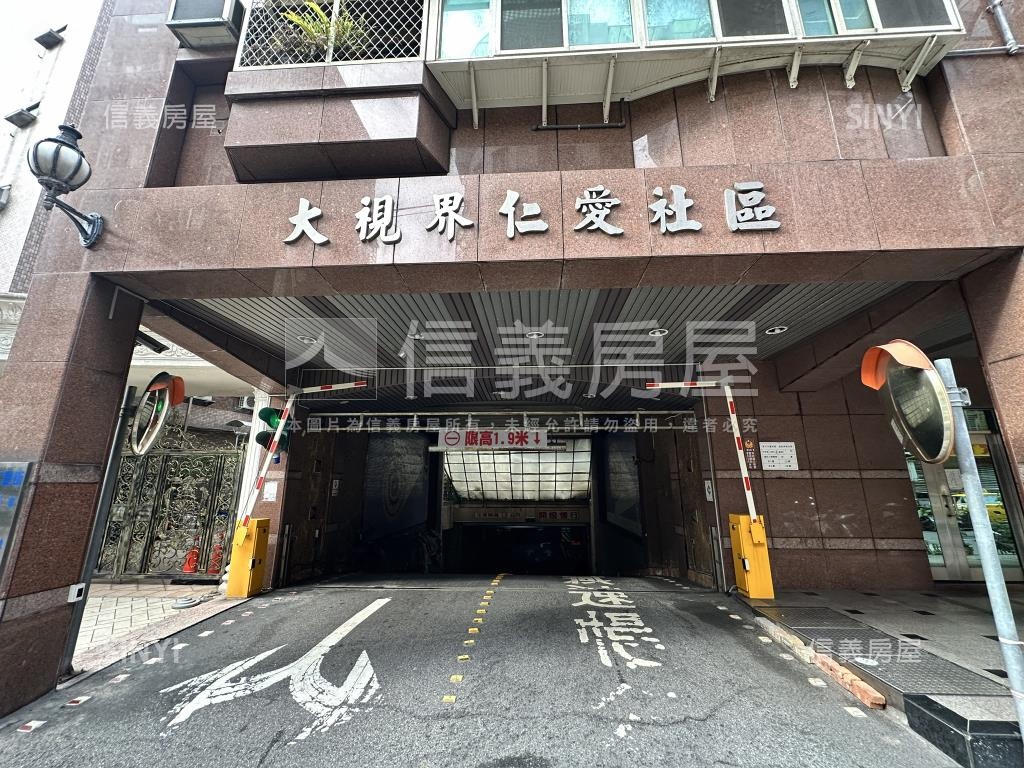 專任蘆洲民族金店面房屋室內格局與周邊環境