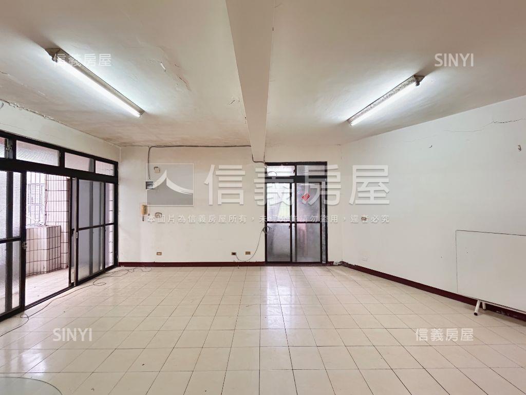 權狀４６坪！好大公寓４樓房屋室內格局與周邊環境