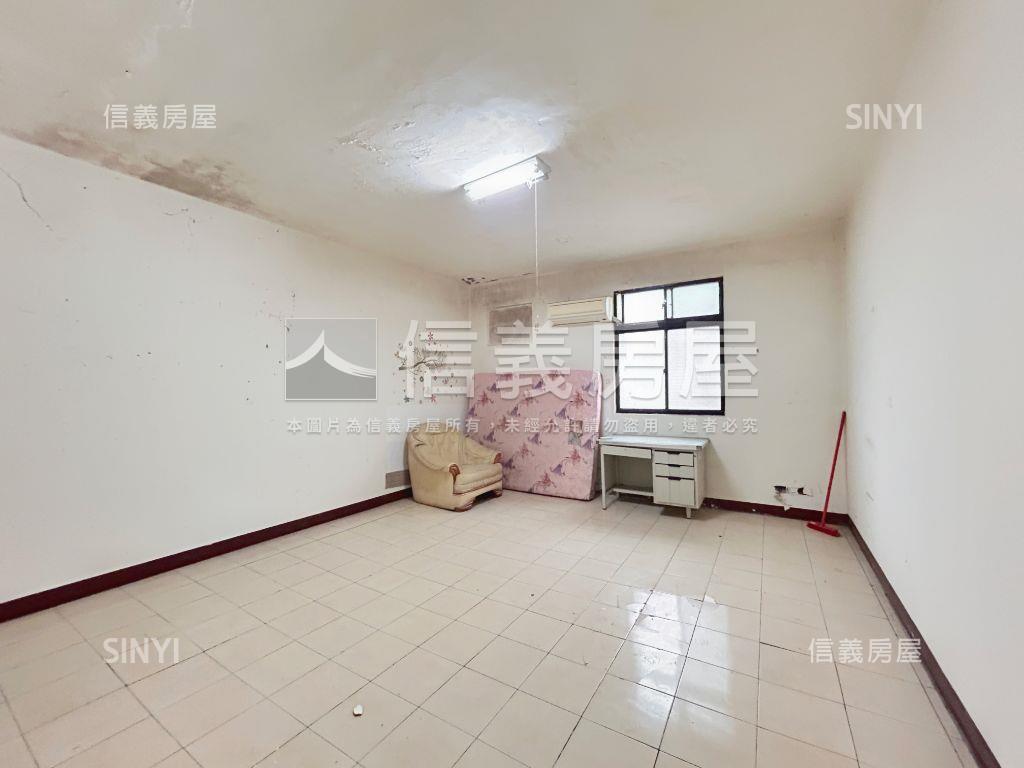 權狀４６坪！好大公寓４樓房屋室內格局與周邊環境
