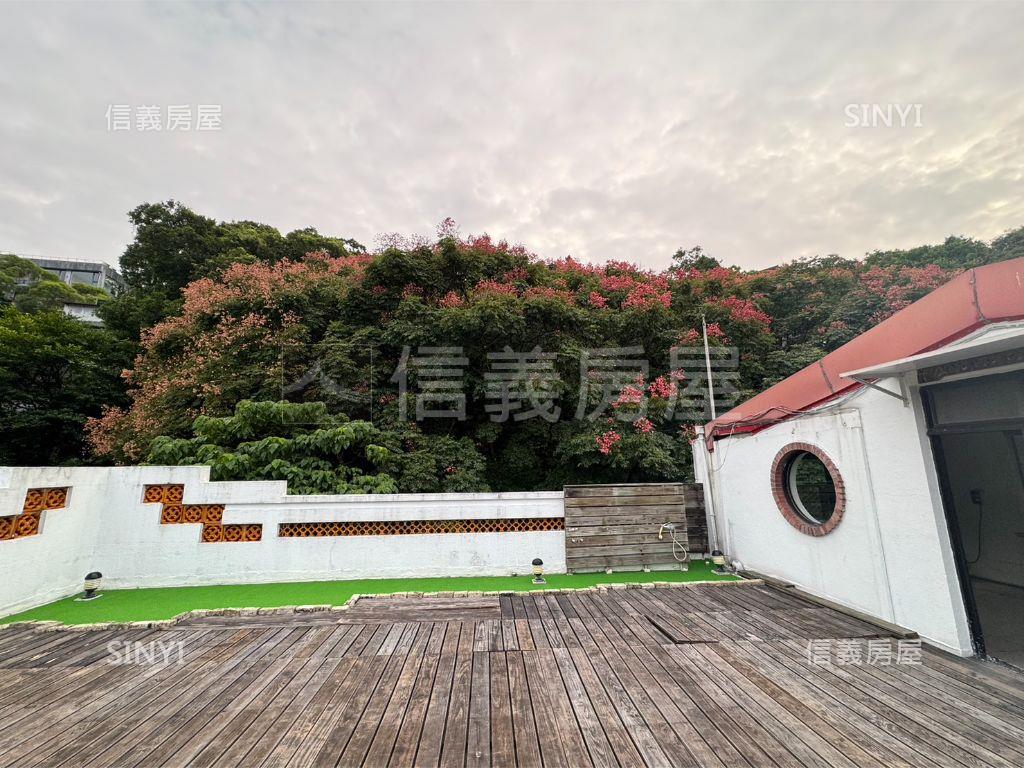 外雙溪．大空間景觀宅房屋室內格局與周邊環境