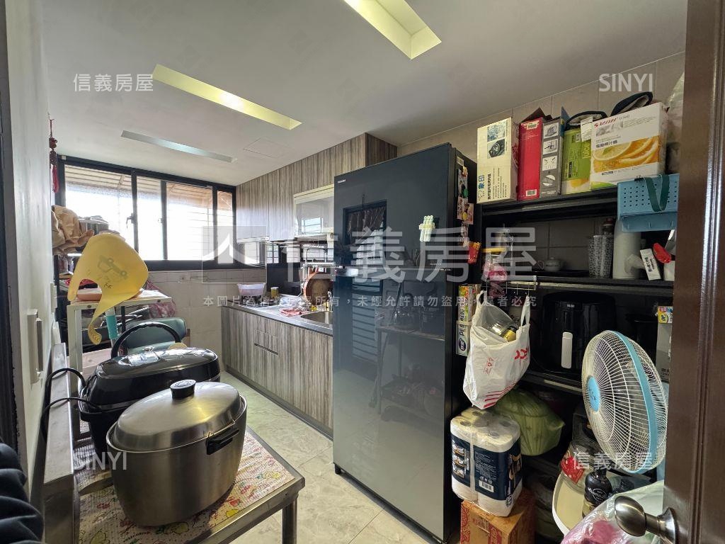 明月樓綠景大四房房屋室內格局與周邊環境