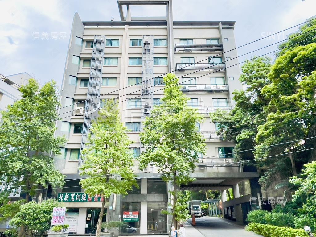 三荷院前庭後院綠野仙蹤房屋室內格局與周邊環境