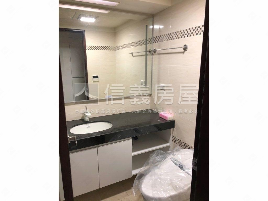 薩爾茲堡美屋車位房屋室內格局與周邊環境