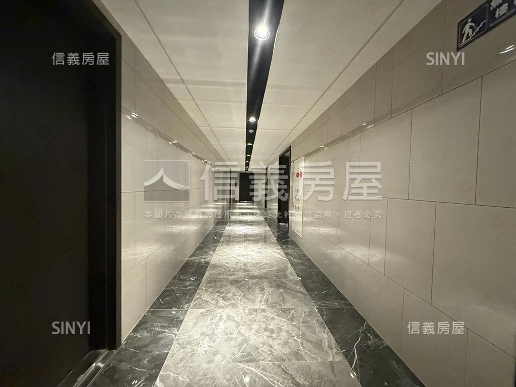 專任鳳鳴欣苑全新裝修兩房房屋室內格局與周邊環境