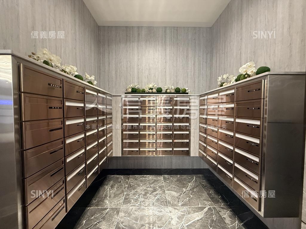 專任鳳鳴欣苑全新裝修兩房房屋室內格局與周邊環境