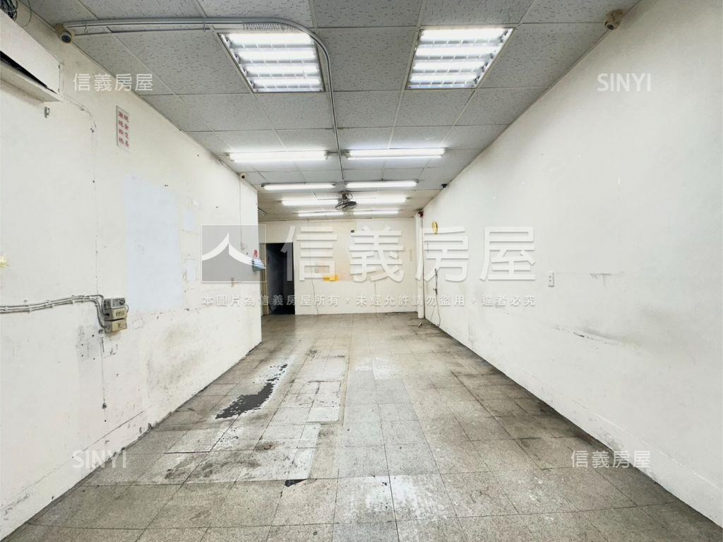 正馬路市區中心黃金店面房屋室內格局與周邊環境