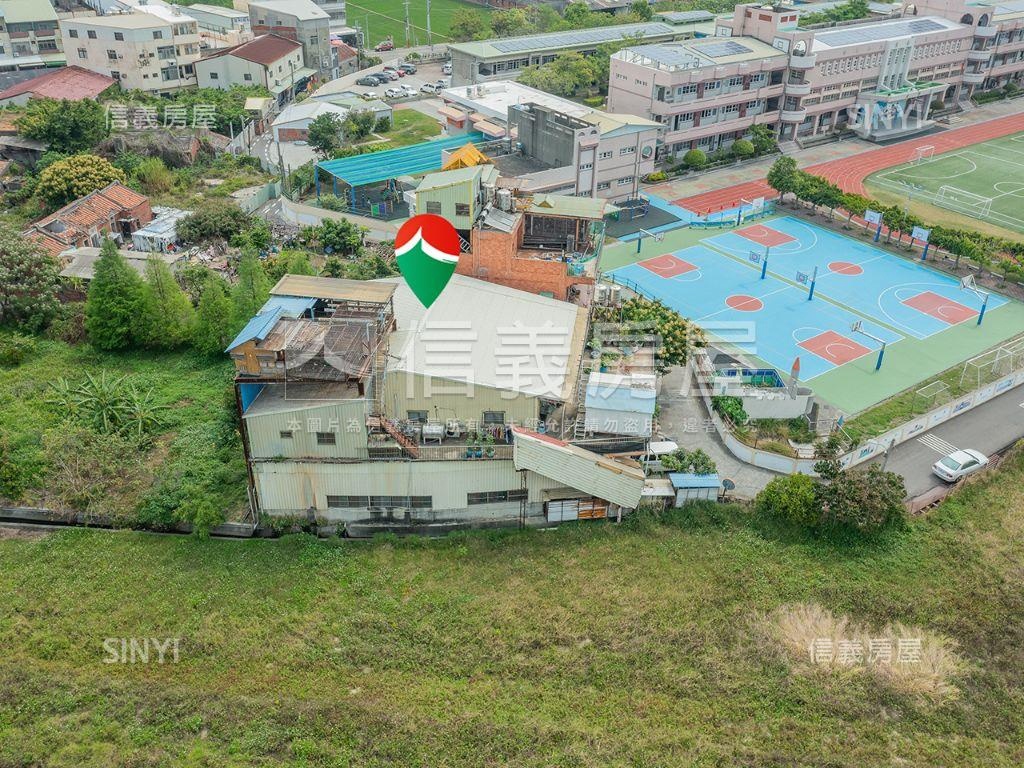 近國一彰化交流道農舍超讚房屋室內格局與周邊環境