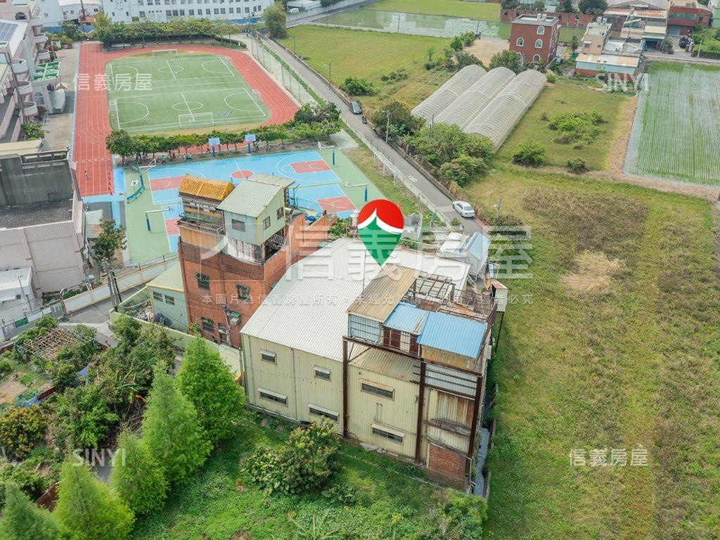 近國一彰化交流道農舍超讚房屋室內格局與周邊環境