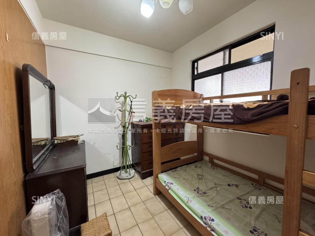 興南民權特區公寓房屋室內格局與周邊環境