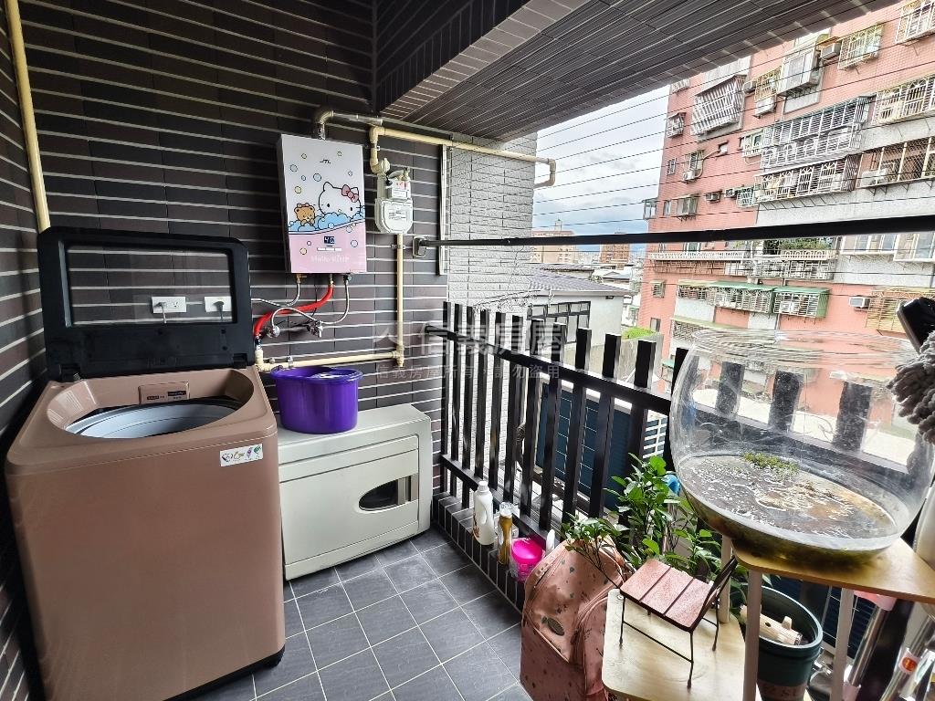 詠和心景觀美三房車房屋室內格局與周邊環境