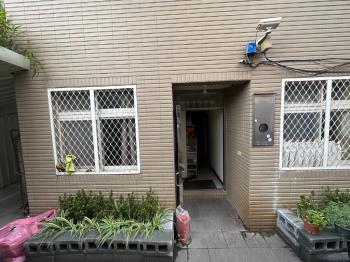 首選！景文火紅透天金雞母