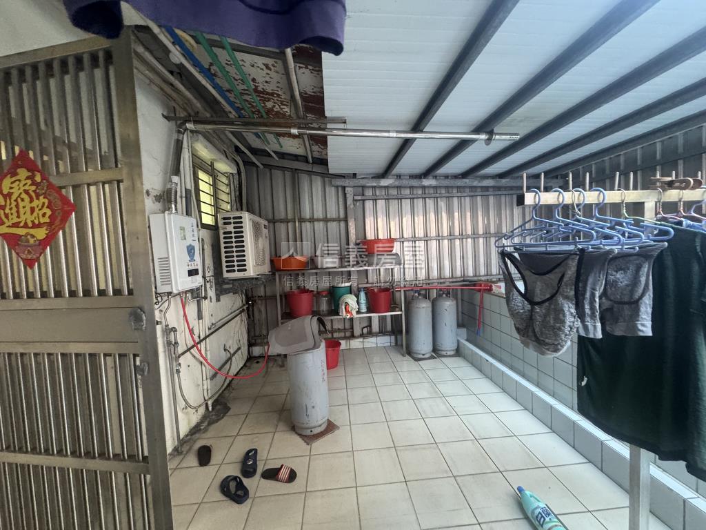 樟樹稀有邊間透天房屋室內格局與周邊環境
