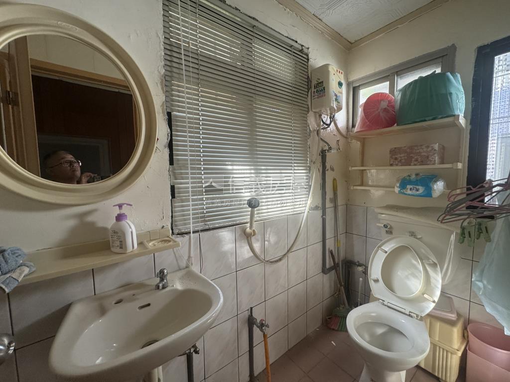 樟樹稀有邊間透天房屋室內格局與周邊環境