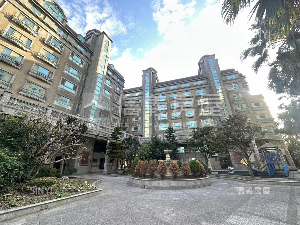 悅灣３房雙車位房屋室內格局與周邊環境