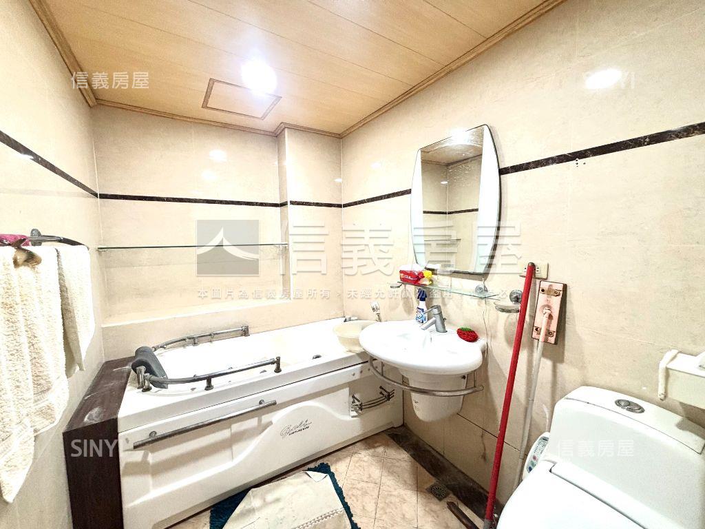 正土庫透天國雅典美車墅房屋室內格局與周邊環境