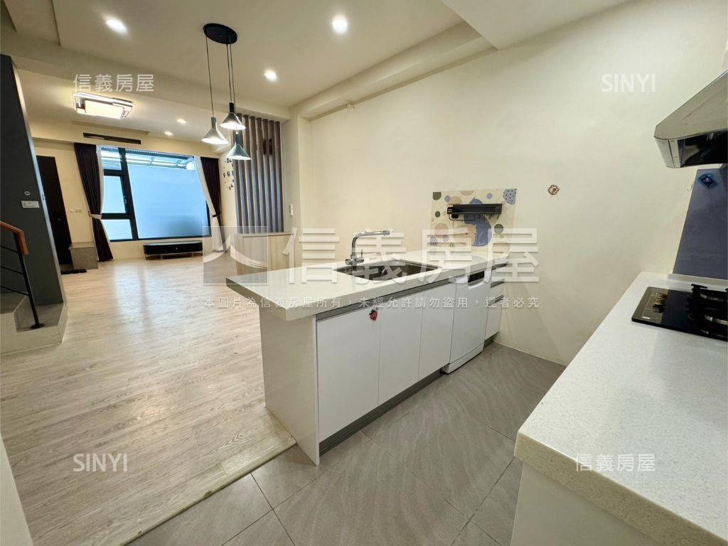 禾建築臨路美透天房屋室內格局與周邊環境