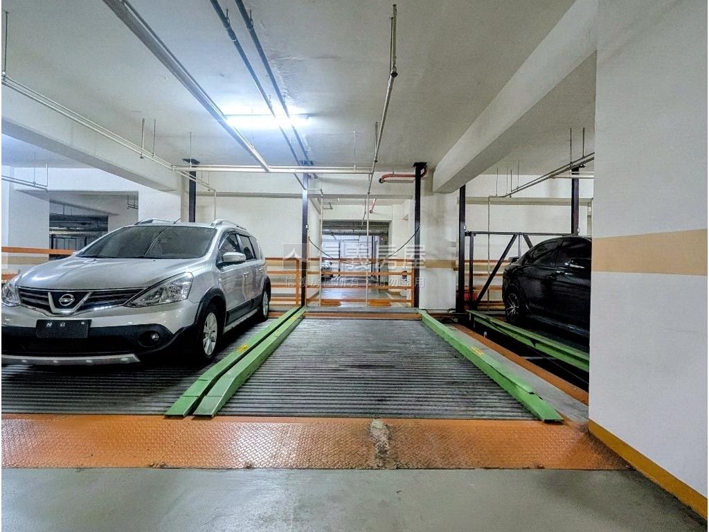 三房的價格買四房平移車位房屋室內格局與周邊環境