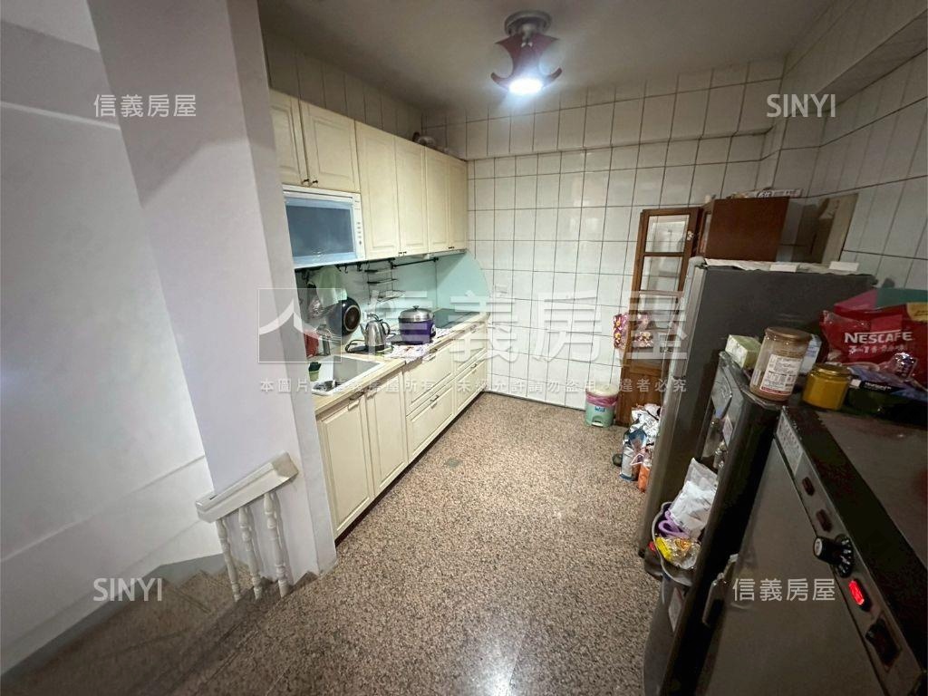 東海商圈臺灣大道透店房屋室內格局與周邊環境