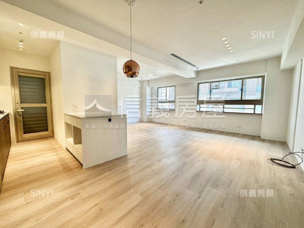 新＊天闊方正裝潢美屋房屋室內格局與周邊環境