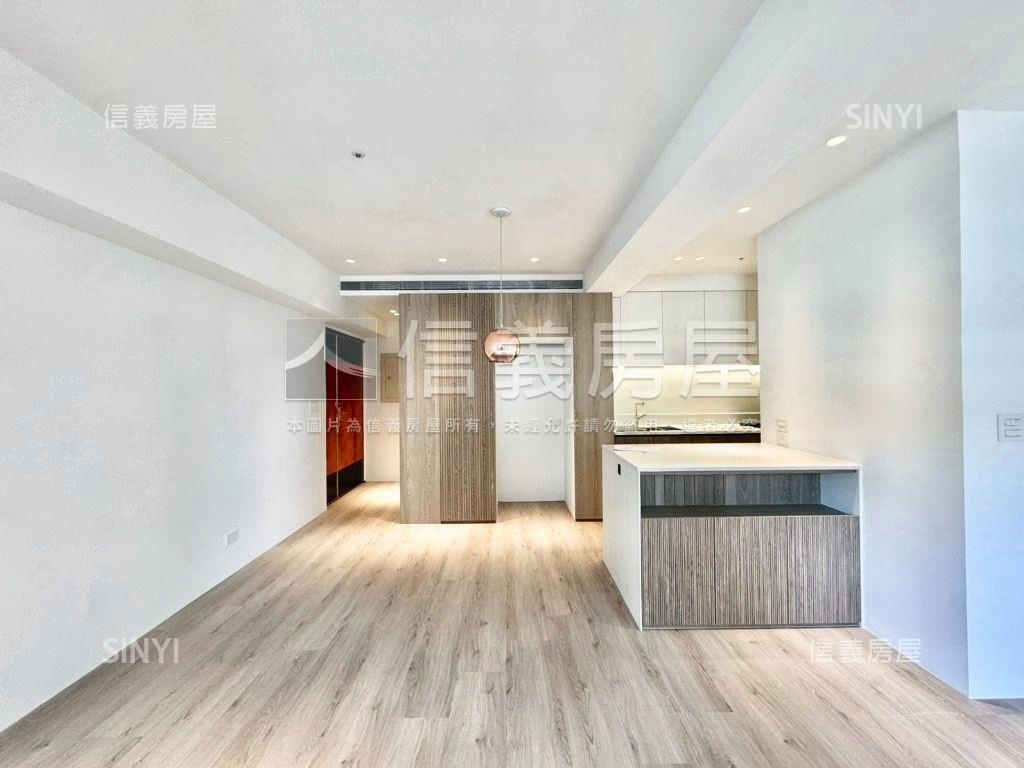 新＊天闊方正裝潢美屋房屋室內格局與周邊環境