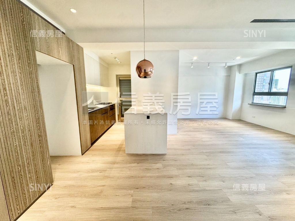 新＊天闊方正裝潢美屋房屋室內格局與周邊環境
